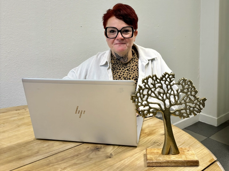 Bienvenue à Laura, stagiaire conseillère funéraire